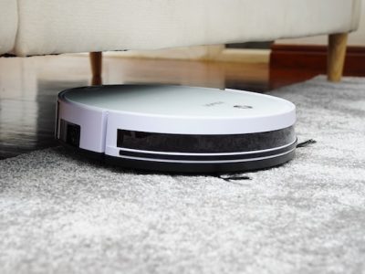 What You Should Consider When Buying Robot Vacuum Cleaners - Gadgets UAE